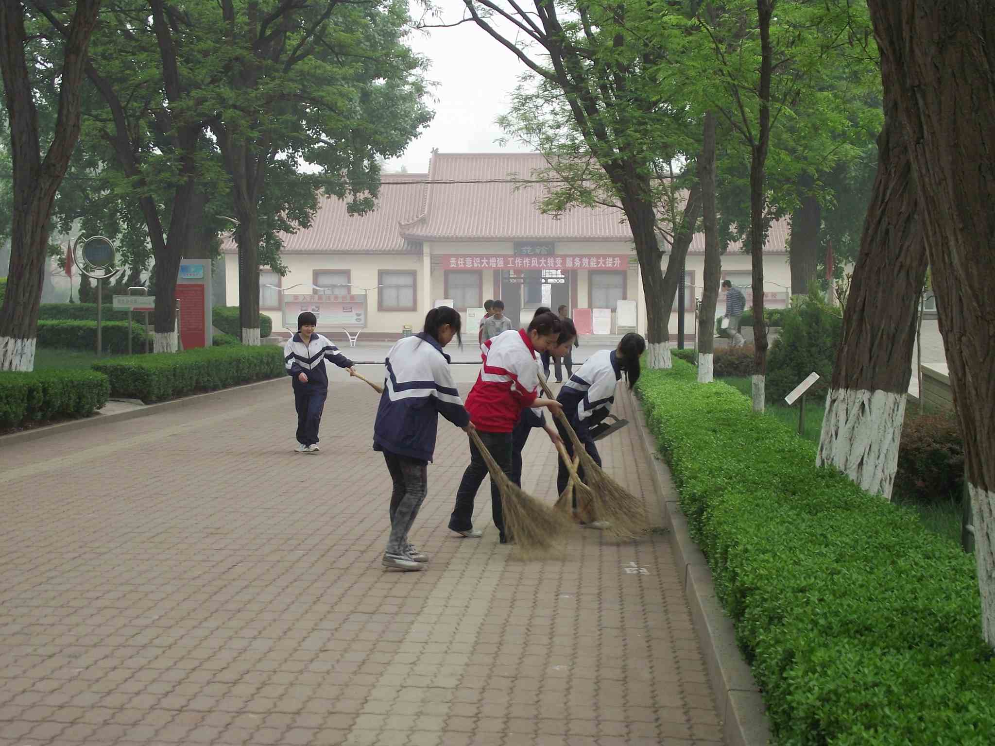 201204291803185919.jpg