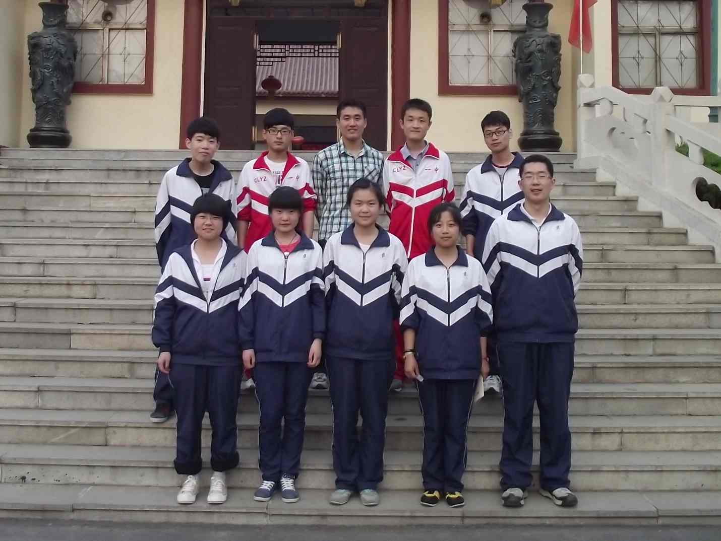 201205041143229826.jpg