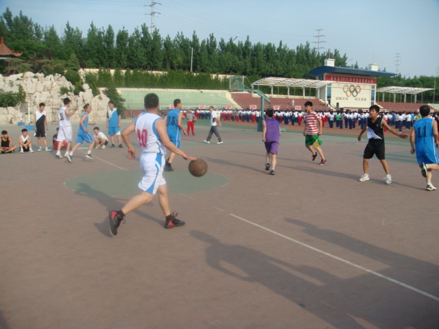 201205091946080898.jpg