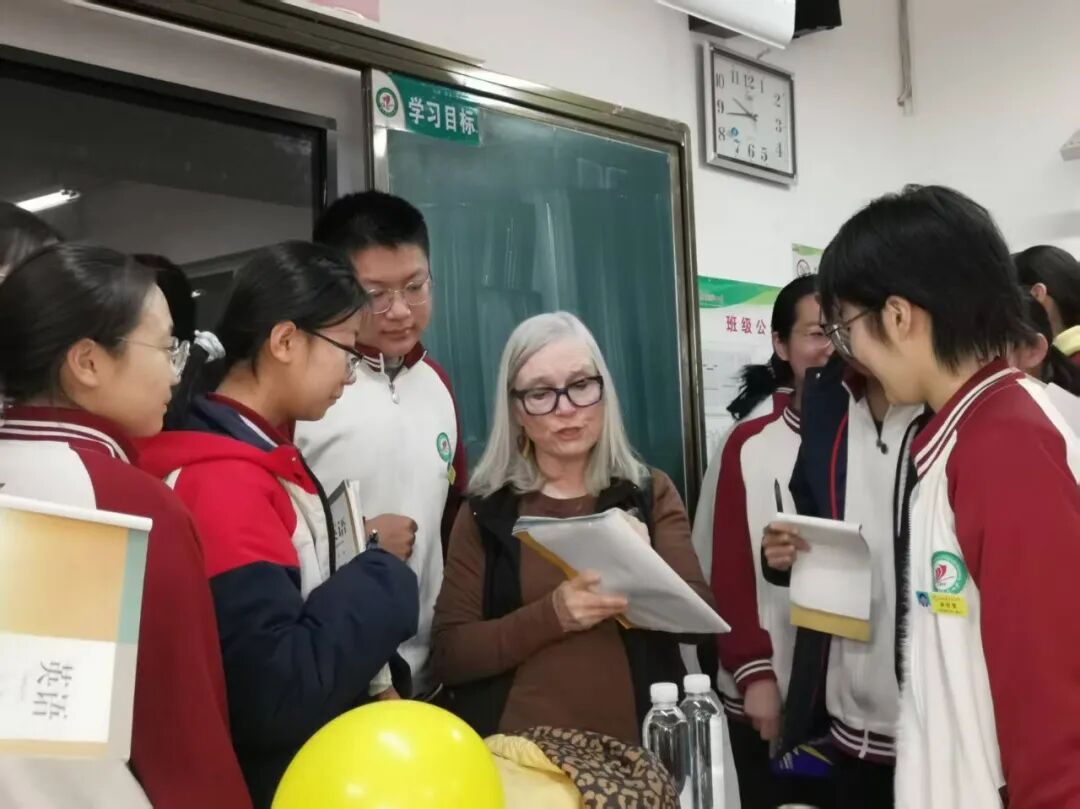 跨洋课堂 对话世界——LINKS International外教团队走进昌乐一中