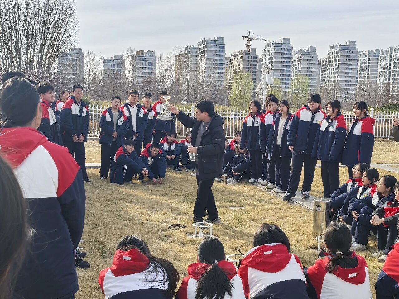 探秘风云变幻 筑牢家园意识——昌乐一中开展世界气象日主题研学活动